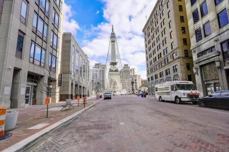 Cozysuites - 2Br With Direct Skybridge Access #5 Indianapolis Exterior photo